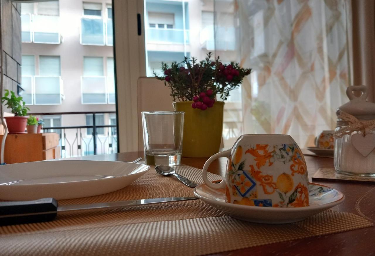La Valigia Sul Letto Bed & Breakfast CTA Exterior foto